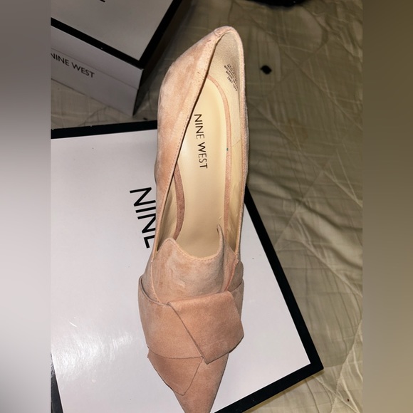 Hilldao heels from Nine West - Picture 2 of 3